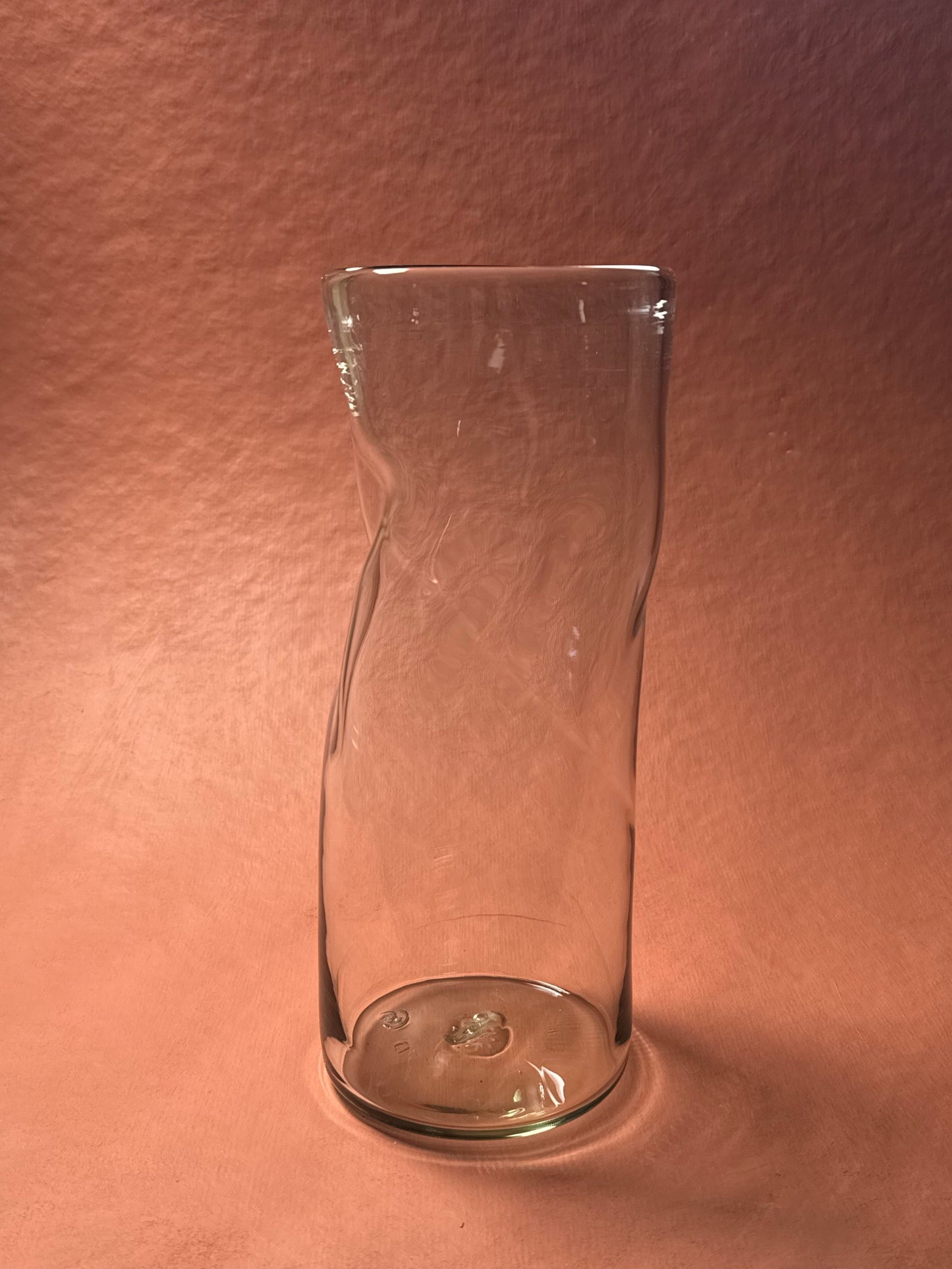Smelta vase (høy)
