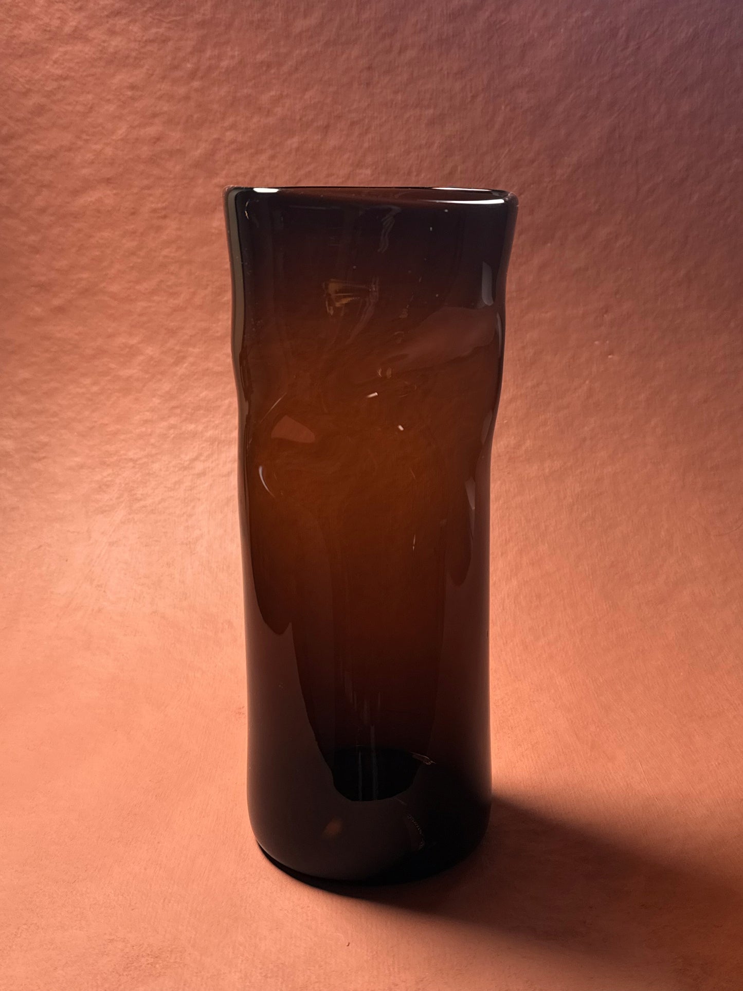 Smelta vase (høy)