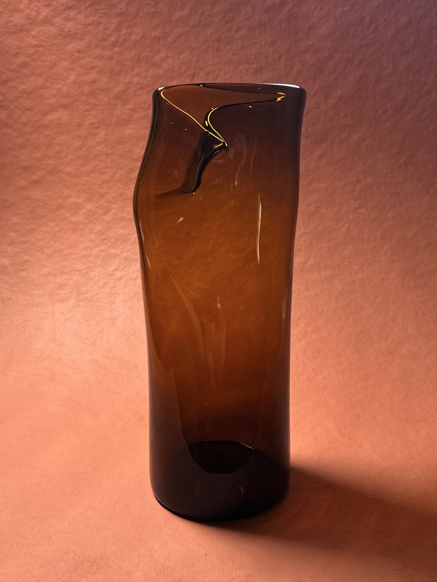 Smelta vase (høy)