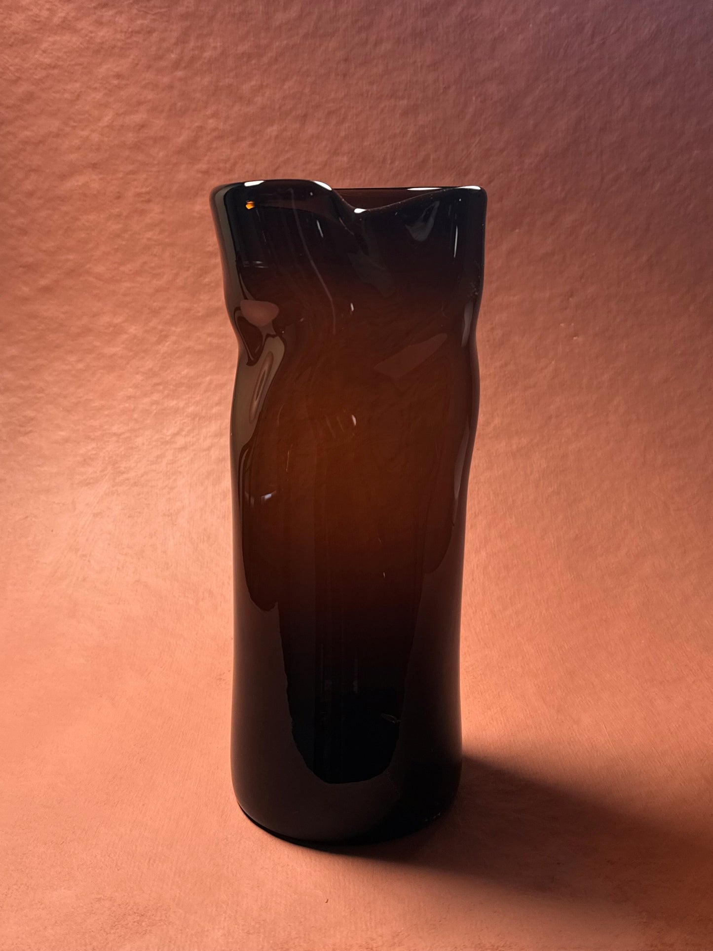 Smelta vase (høy)
