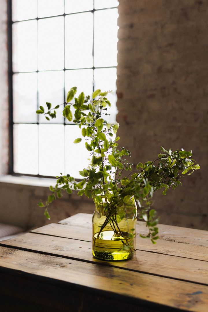 Smelta vase (lav)